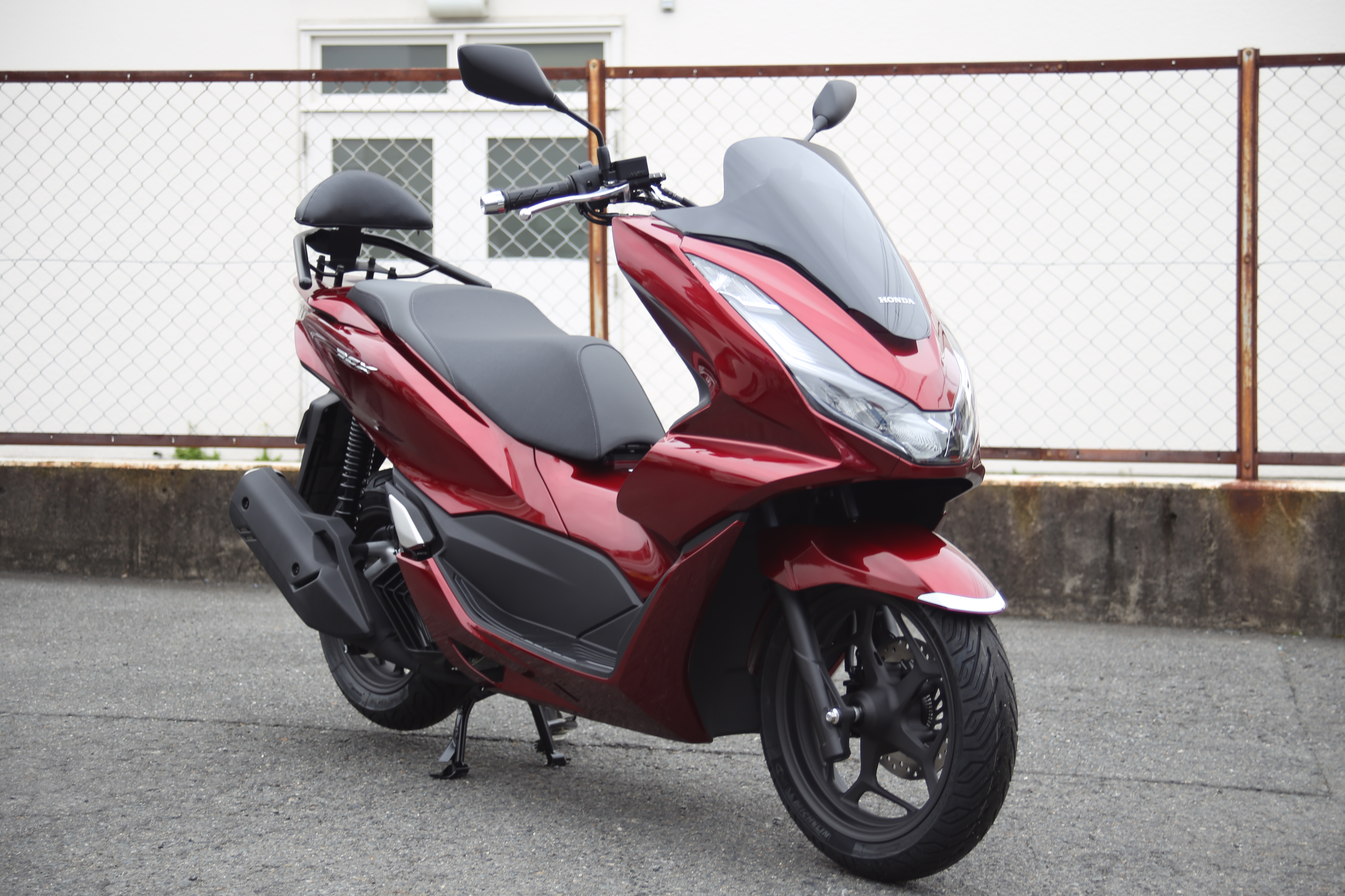 新型PCX納車になりました | 岡島モータークラブのスタッフブログ
